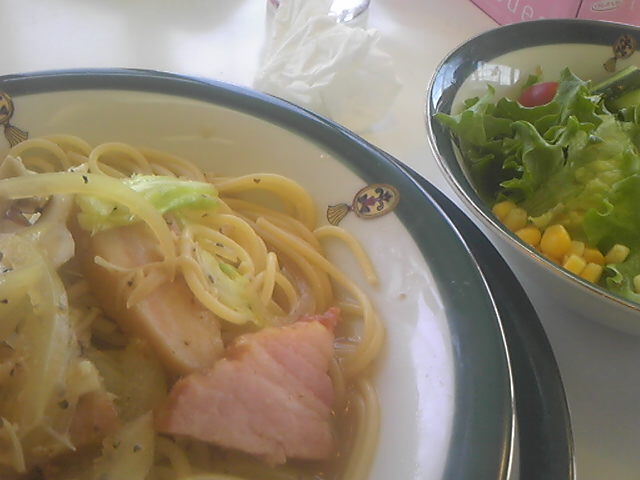 パスタランチ_白い幻想