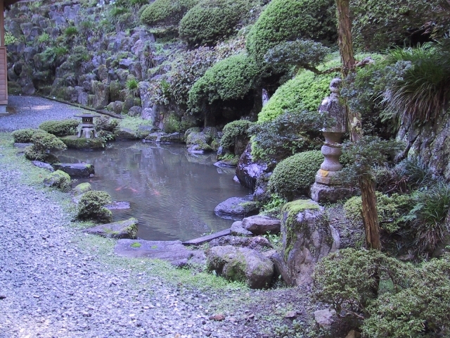 不動の庭_法華寺(長野県諏訪市)