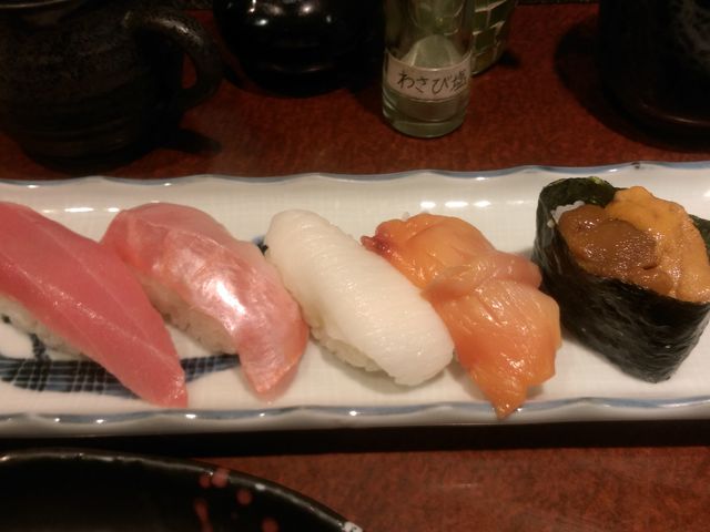 今日の5点盛り820円。金目鯛も入っていてお得!_磯丸 平和通り店
