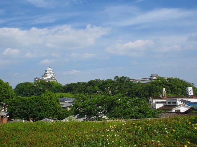 姫路城が眺め見れます_姫路文学館