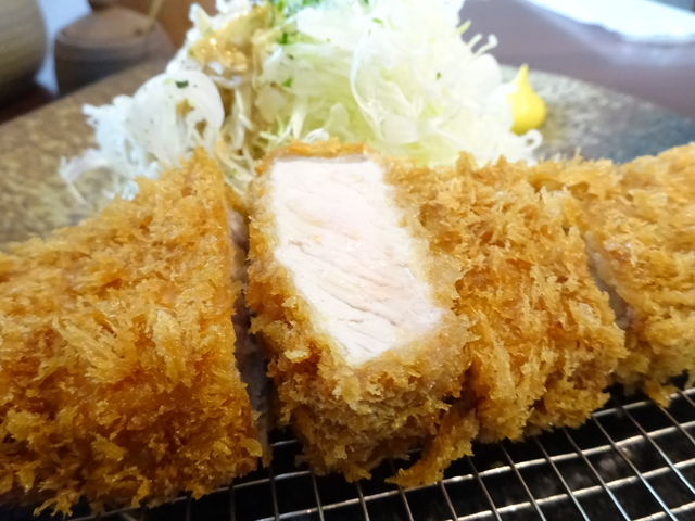 見た目は良い・・・けど_平田牧場 とんや