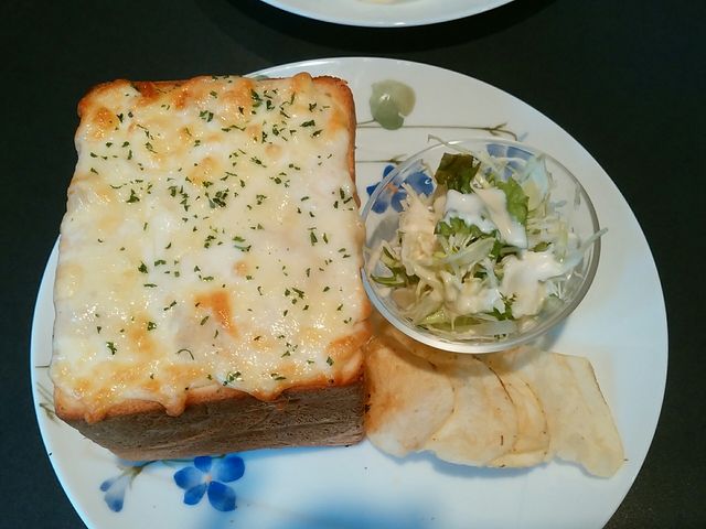 ぱんのみみ