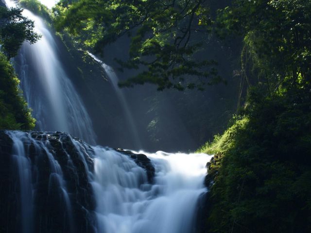 神秘的です_慈恩の滝