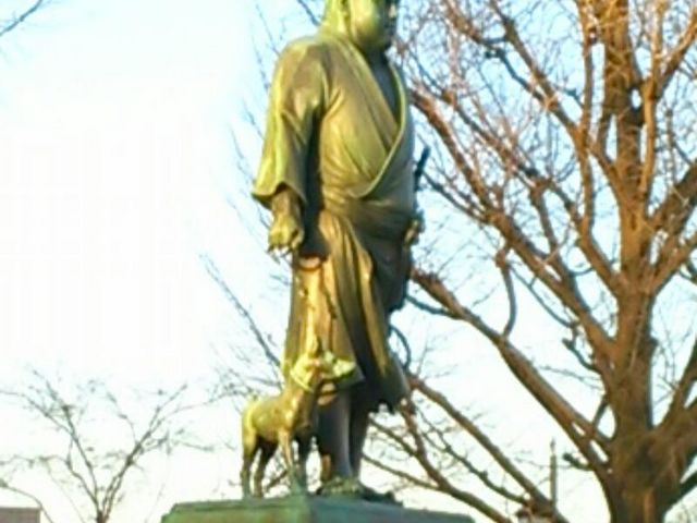 すっとした立ち姿が、日本男児そのもの。_上野恩賜公園