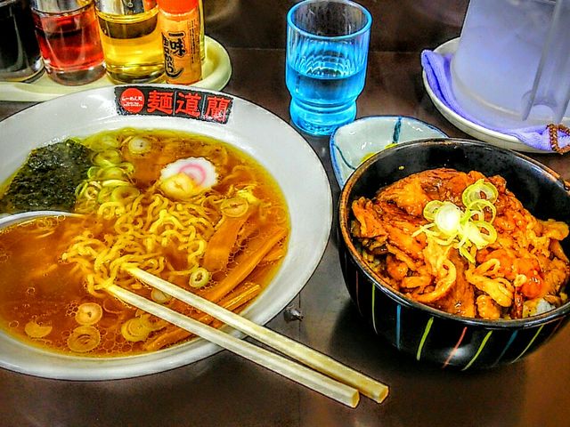 ラーメンカルビ丼セット1020円(30円引き)_麺道蘭二戸店