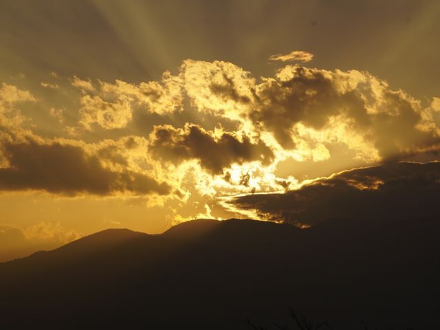 沈む夕陽が綺麗でした。_長峰山休憩展望台