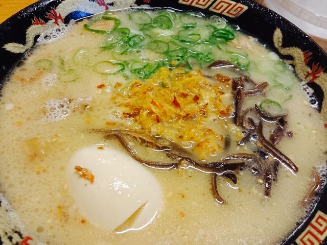 シンプルでうまい。九州はやっぱりトンコツ_鹿児島ラーメン豚とろ 天文館本店