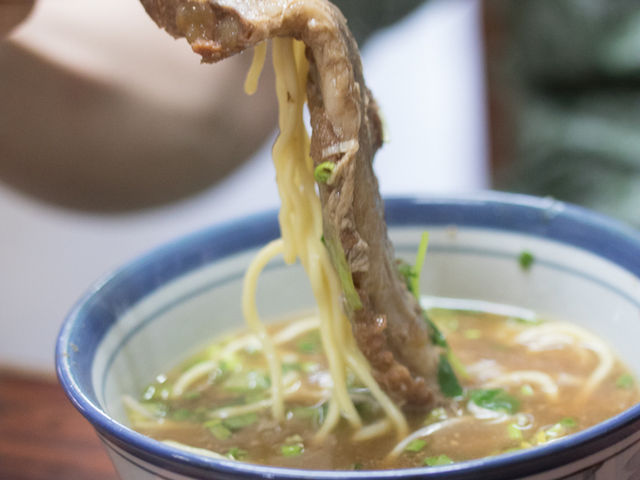 ソーキそば_キミ食堂
