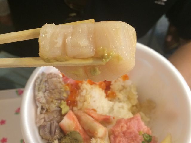 肉厚ホタテ!!_古川市場 青森魚菜センター