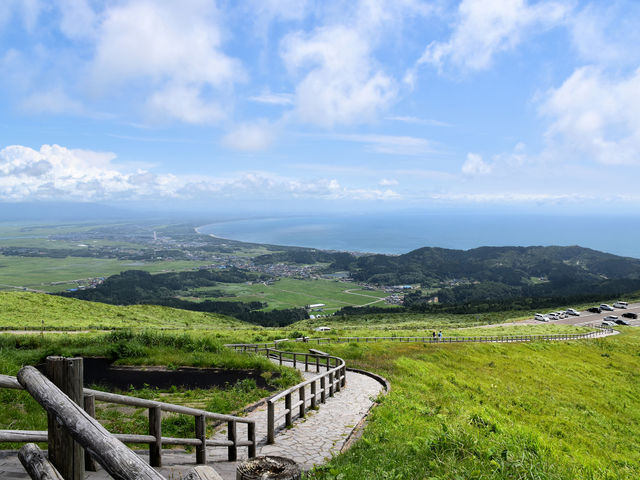 寒風山_寒風山回転展望台