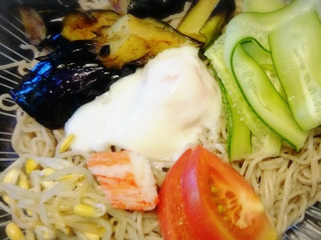 茄子美味し!小鉢がさらに美味しくて!手作りにこだわってて日により違うみたい。他の小鉢も食べてみたい。_食事処 えんどう