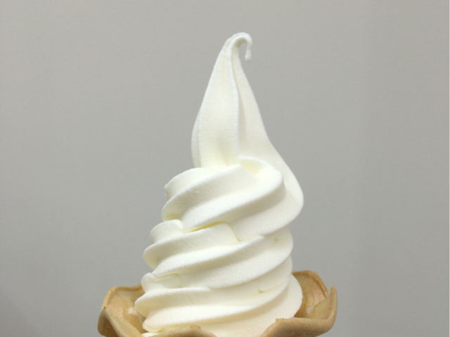 ソフトクリーム_さとらんど まきば売店