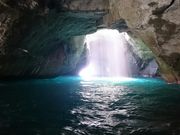 n.oneさんの堂ケ島洞くつめぐり遊覧船の投稿写真1