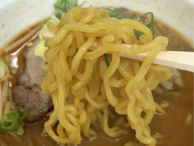 麺アップ_麺屋 彩未