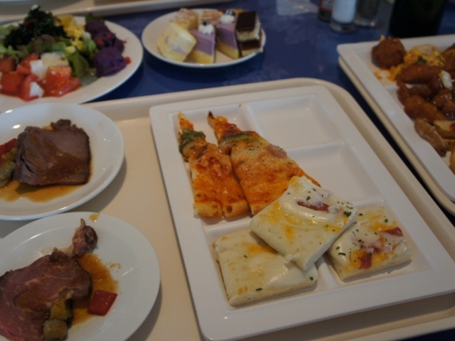 和洋中で食べやすい!_シーサイドレストラン・谷茶ベイ