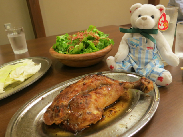 ひなどりのほうがやわらかくて食べやすかったです_骨付鳥一鶴 土器川店