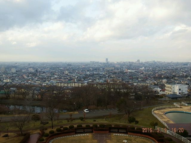 部屋からの山形市内です。_ヒルズサンピア山形