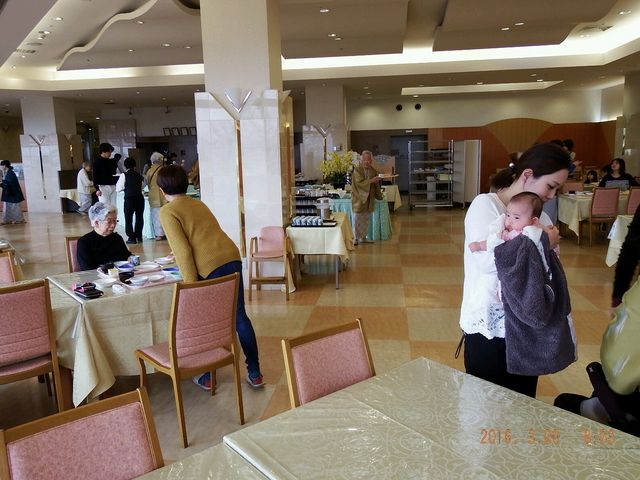 朝食バイキング、レストランです。_ヒルズサンピア山形