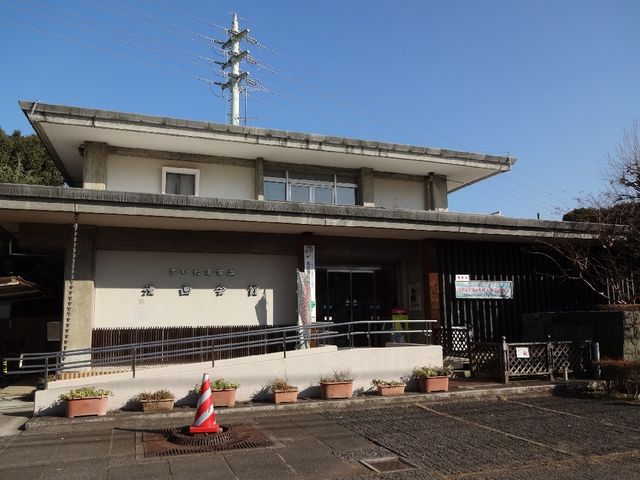 さいたま市立漫画会館 入口_さいたま市立漫画会館