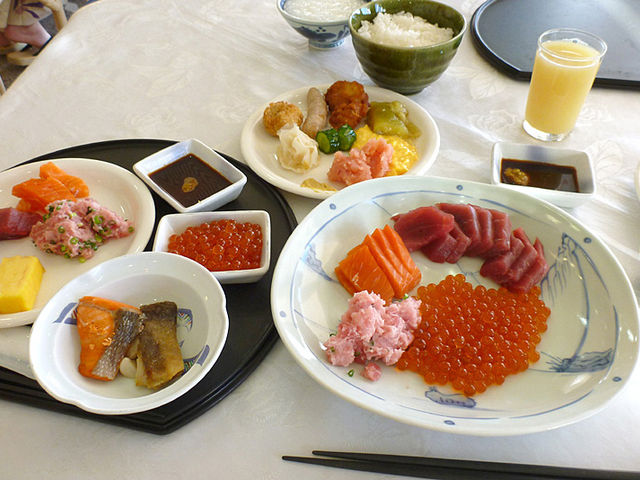 自分で海鮮丼を作っても_ラビスタ函館ベイ