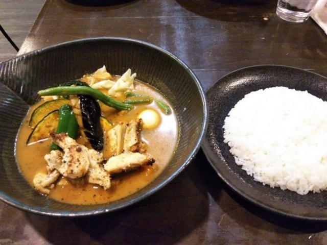 ヤゲン軟骨のスープカレー_スープカレーlavi 平岸店