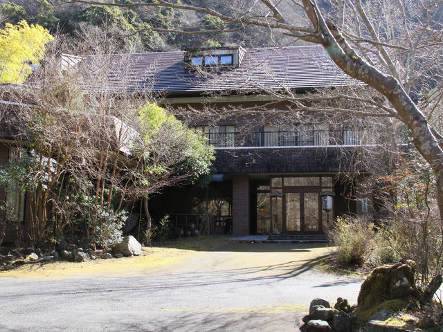玄関_蒼の山荘