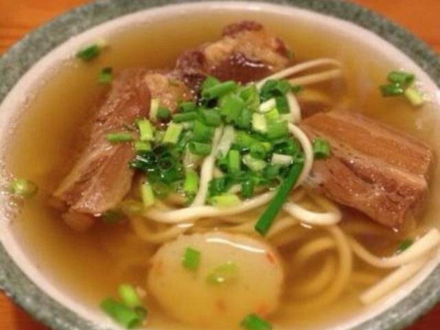 ソーキは味付けもよく柔らか_そば処 根夢