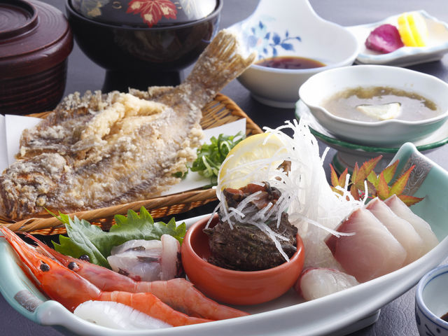 お造り定食・松(2,150円)_レストラン漁連
