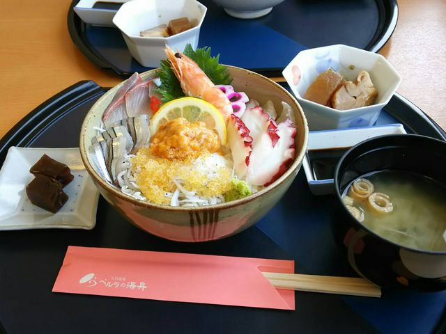 左の塩羊羹も美味しかった♪_ホテルアレグリアガーデンズ天草・天然温泉「ペルラの湯舟」