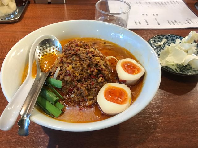 台湾ラーメン_麺 鶴亀屋