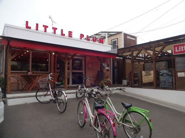 カフェ+レンタサイクル店_LITTLE PLUM