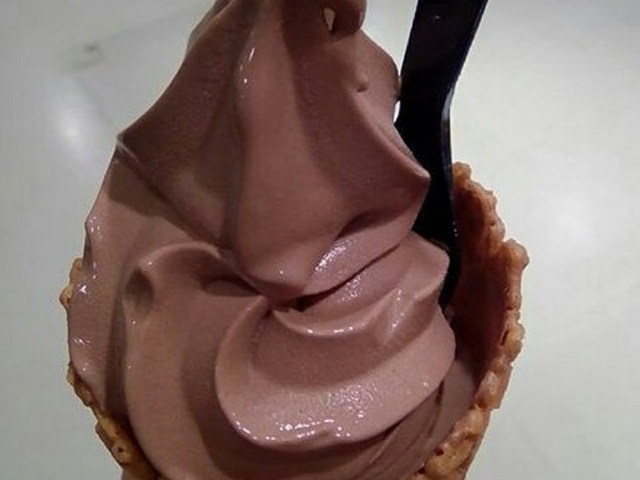 ソフトクリーム_カカオサンパカ大丸梅田店