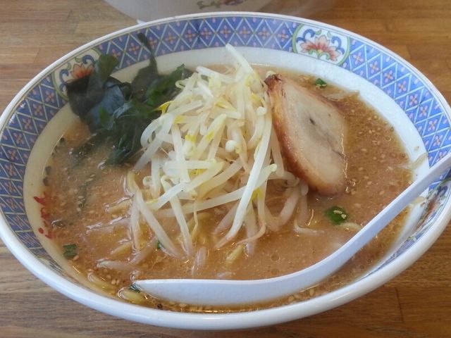 味噌らーめん_らーめん花樂中津店