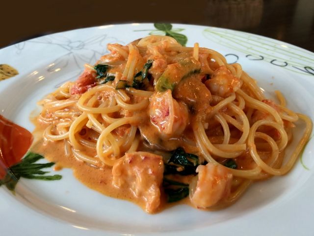 クリームパスタ_カリヨン