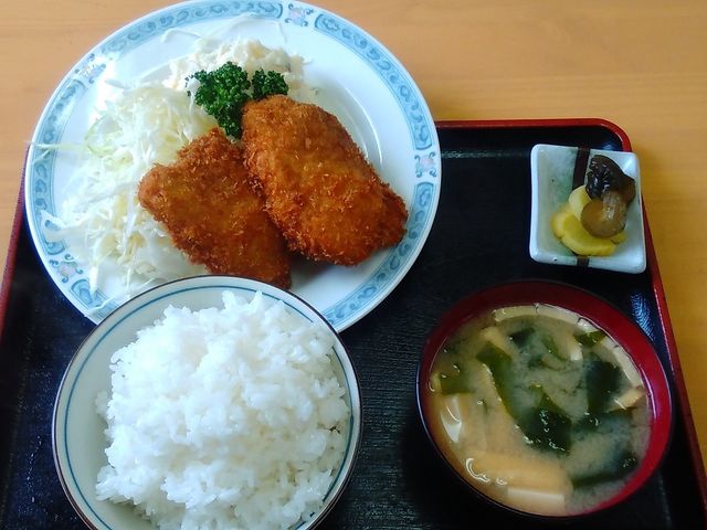 値段も庶民的です。_大郷食堂