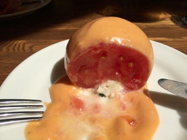前菜のトマト_つばめグリル品川店