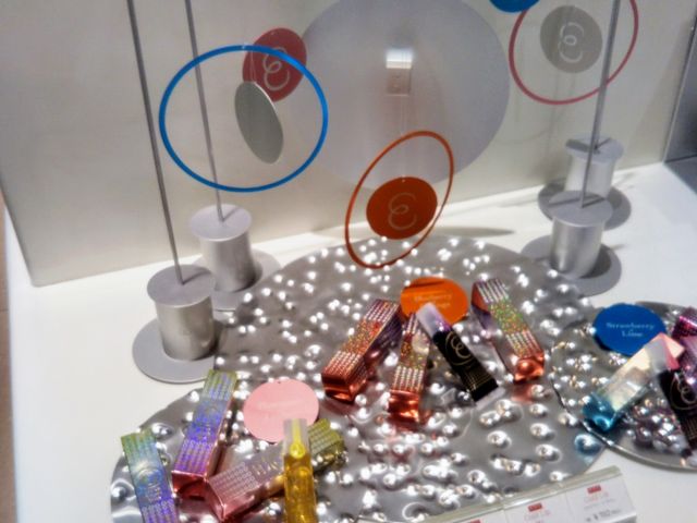 『春夏限定品 クールリップ』_Ameya Eitarou