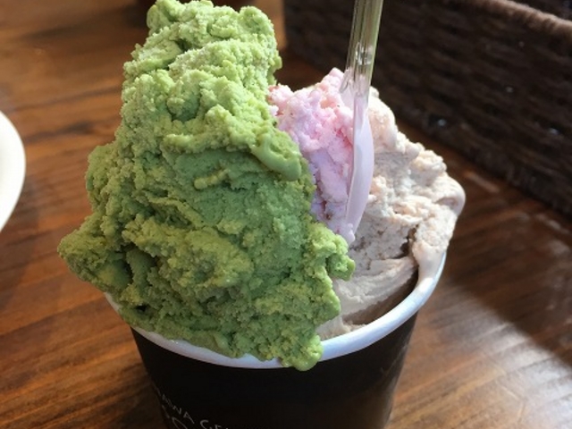 ジェラート_島ジェラート&カフェ ISOLA