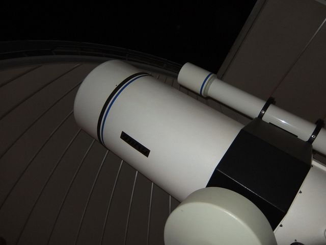 大型望遠鏡_石川県柳田星の観察館「満天星」