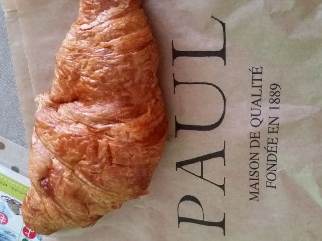 クロワッサン_PAUL 羽田店