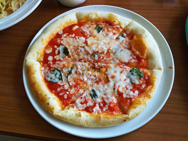 ピザ_イタメシヤ La Pausa ビナウォーク海老名店