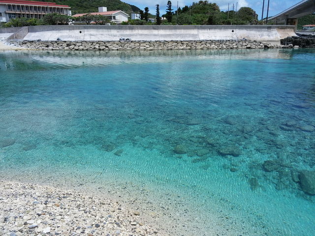 とにかくきれい_慶留間島