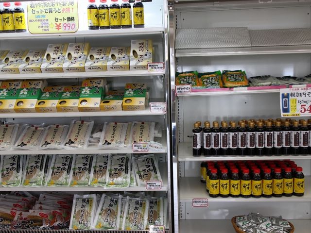 お土産はやはり「そば」_道の駅 森と湖の里ほろかない