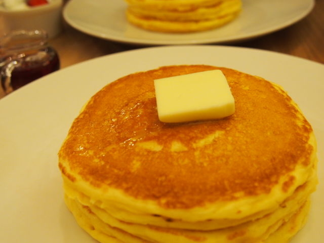プレーン(メープル)_パンケーキカフェ フルフィル (fulfill)