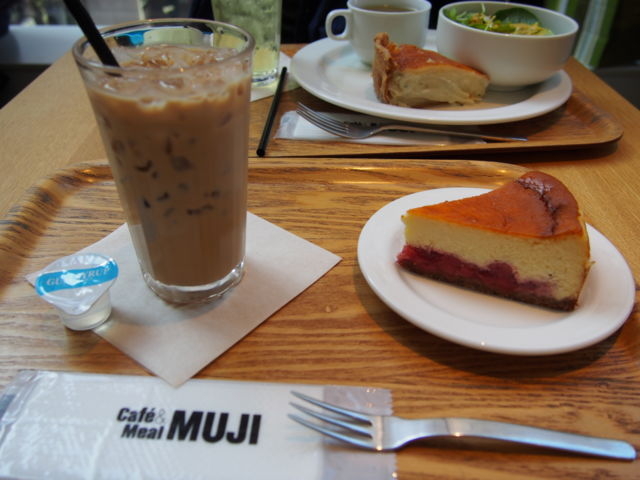 アイスカフェオレ¥350_Cafe & Meal MUJI 日比谷