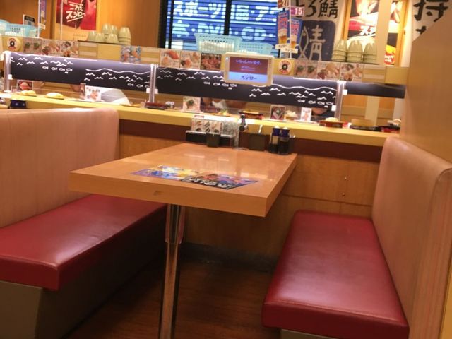 店内ひろびろしています_スシロー藤沢大庭店