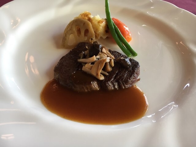 メインのお肉_三笠