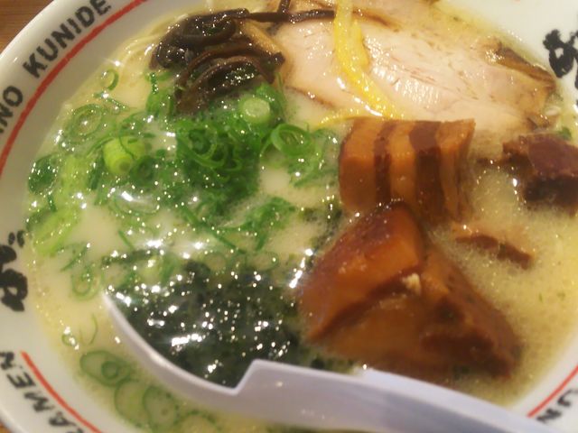 ラーメン_らーめんぶぅ呉中通り店