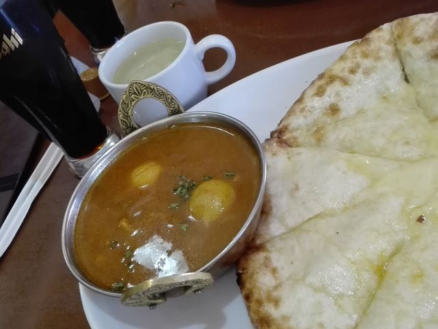 日替わりランチ+チーズナン。_カレーナンハウス