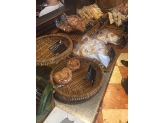 フードメニューも充実しています。_PRONTO 神田店